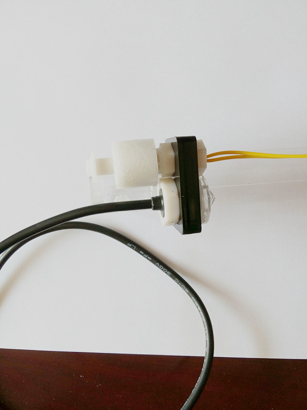 水槽用自動給水装置（ATO）センサーホルダー、フロートスイッ - Ato Sensor Float のレビューと価格